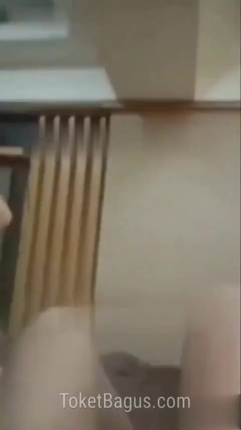 Tukang service ac diajak ngewe jilboobs sange