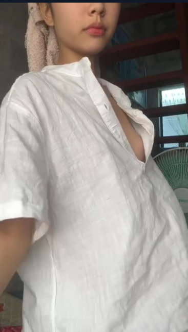 Tocil sange berat mau dong dikontolin